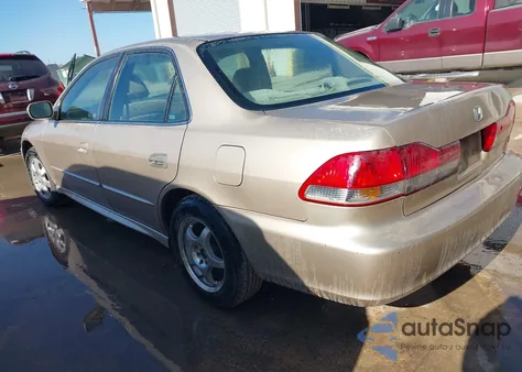 2001 Honda Accord 2.3 Ex from USA, damaged, VIN 1HGCG56651A091619